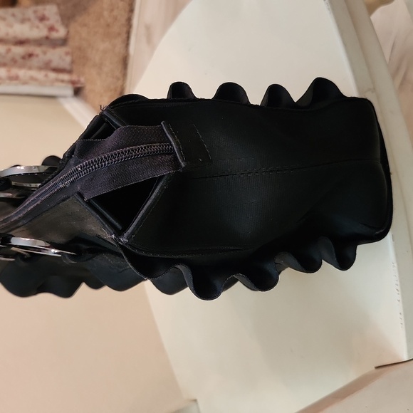 Harveys Seatbelt Lola satchel black bag purse - Picture 6 of 11